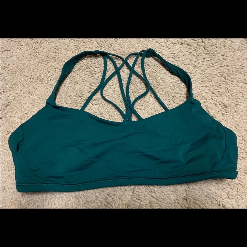 Lululemon free to be zen, sports bra 10